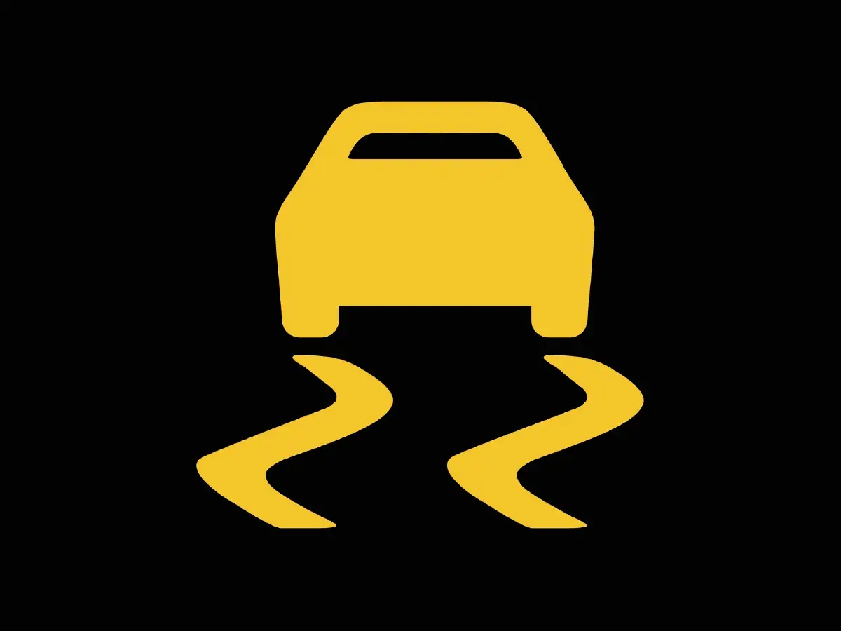 TC (Traction Control)