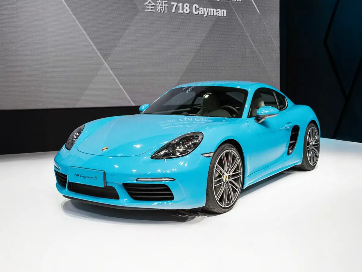 Porsche 718 Cayman 0-100 kmph in 4.0 seconds