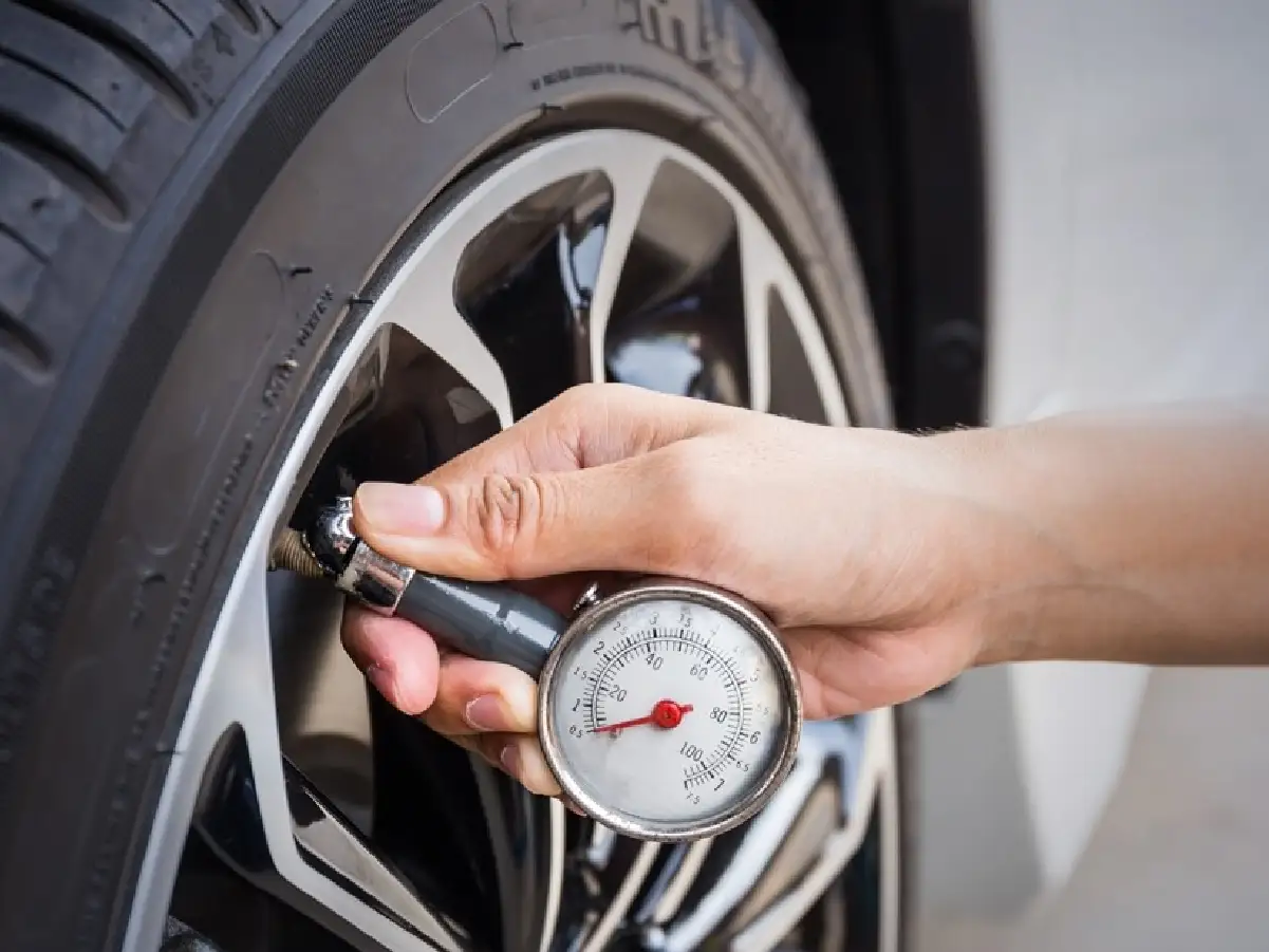Check Car Tyre Pressure