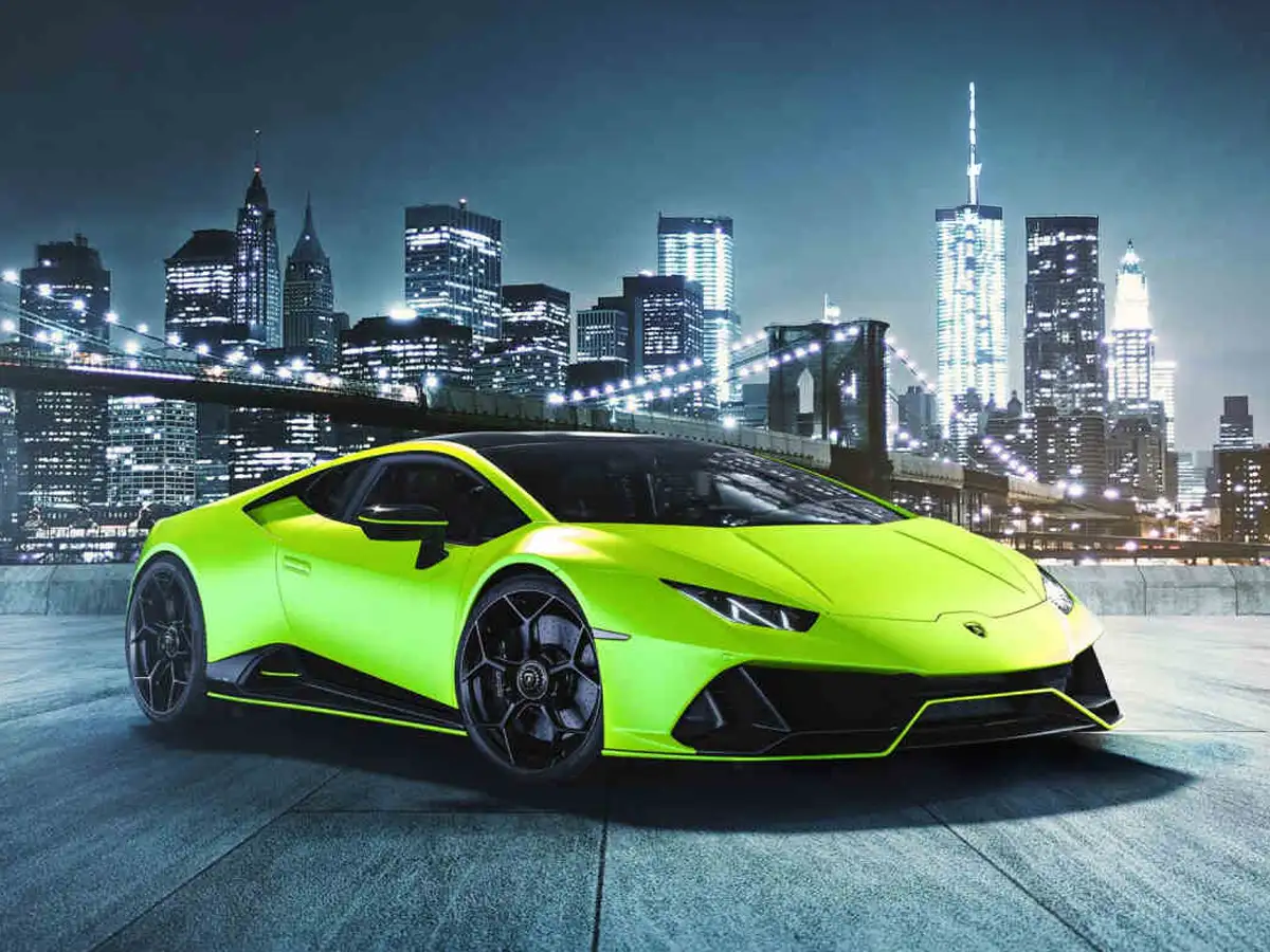 Lamborghini Huracan Evo | 0-100 kmph in 3.3 seconds