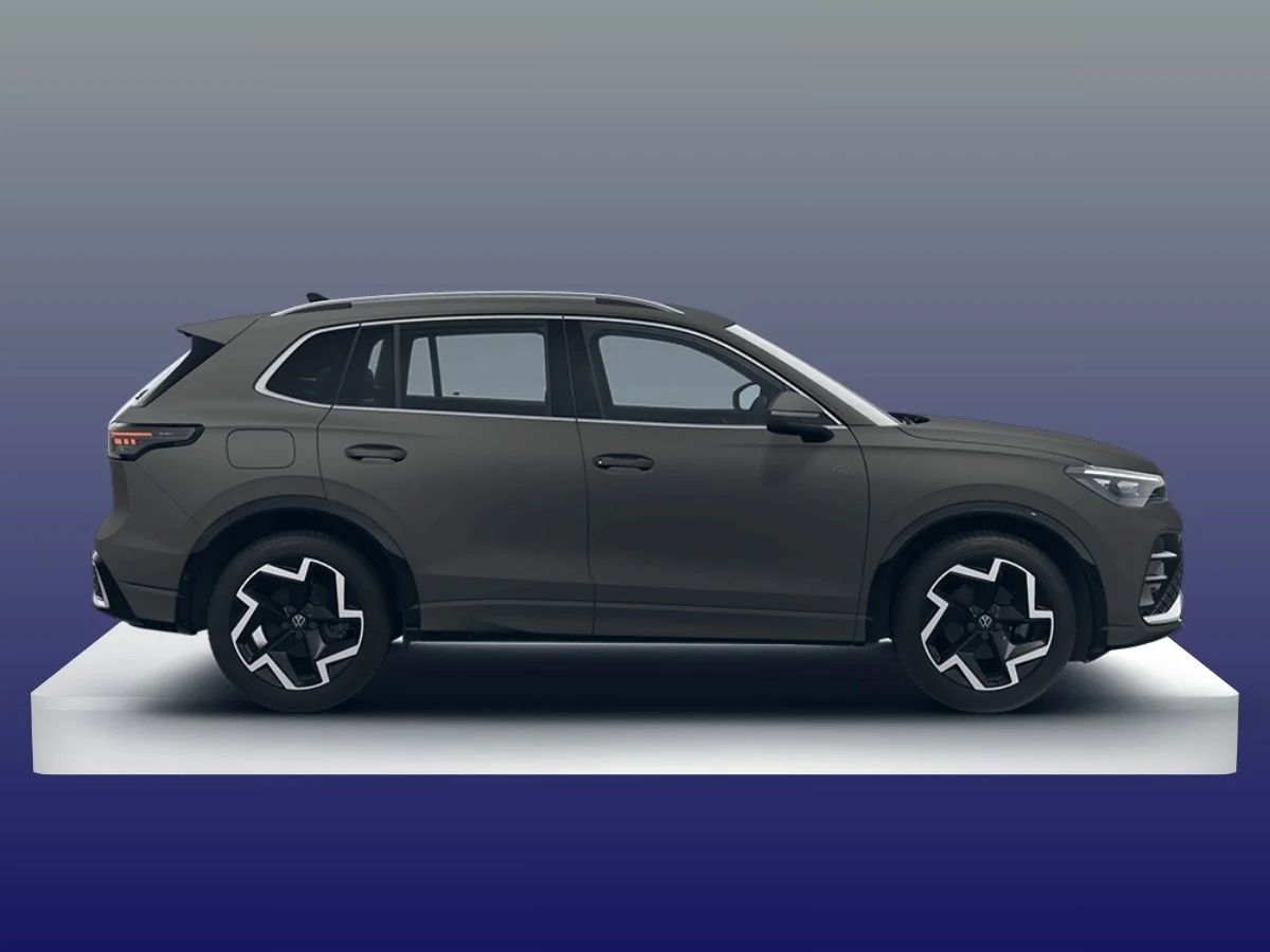 2025-volkswagen-tiguan-r-line-colours-grenadilla-black-metallic-volkswagen.webp