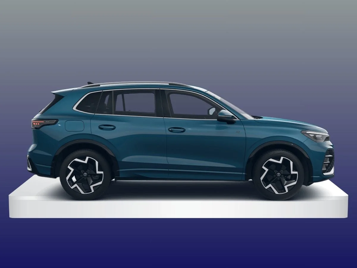 2025-volkswagen-tiguan-r-line-colours-nightshade-blue-metallic-volkswagen.webp