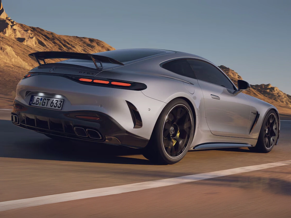 Mercedes-AMG GT 63 Pro