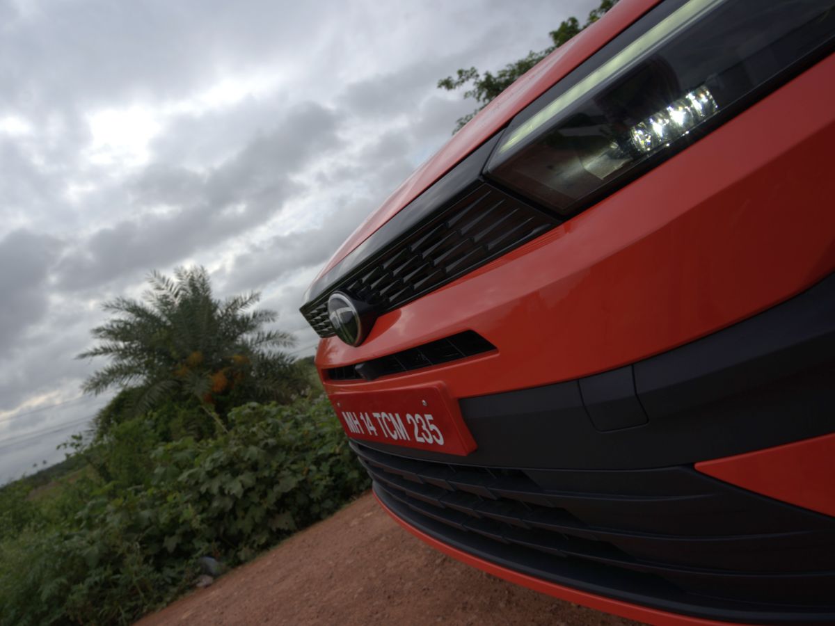 car photography diagonals bangalore tata altroz facelift front bumper headlights grille aryan