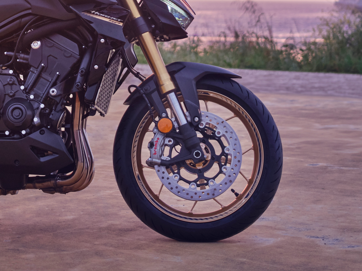 Hornet 1000SP Front Tyre