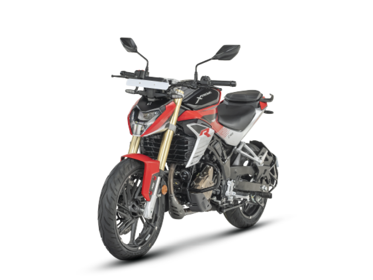 Xtreme 250R Front Left Side View