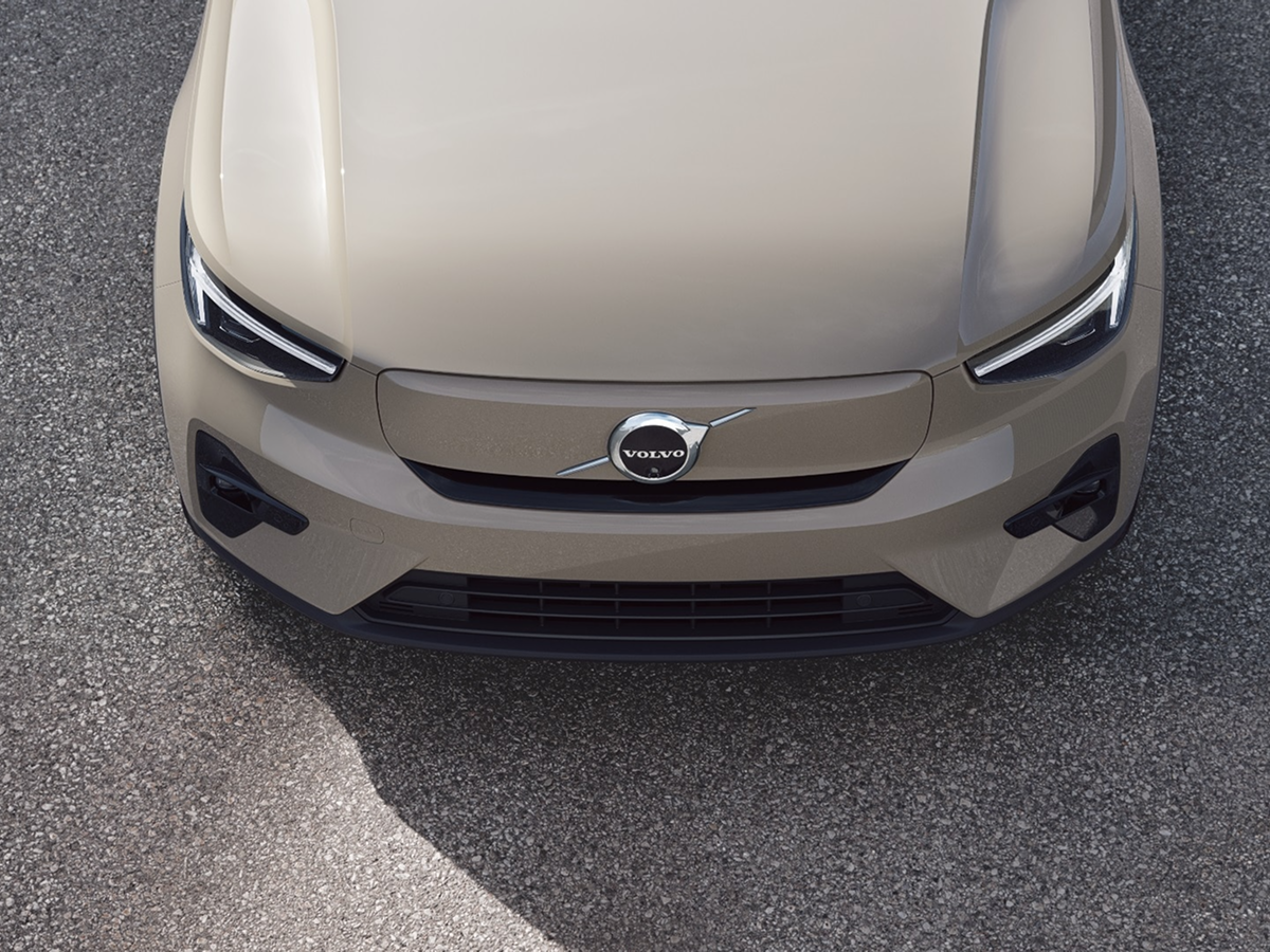 Volvo EX40 Top Front View