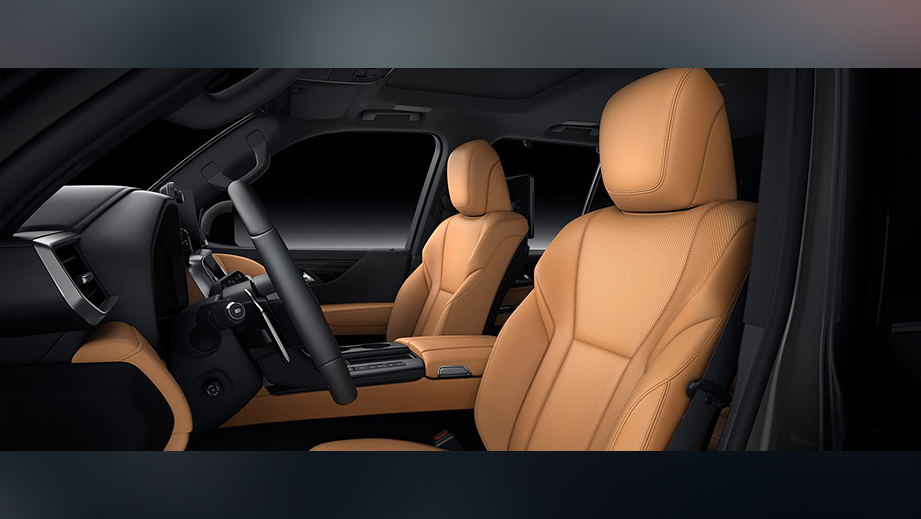 Lexus LX Front Seats