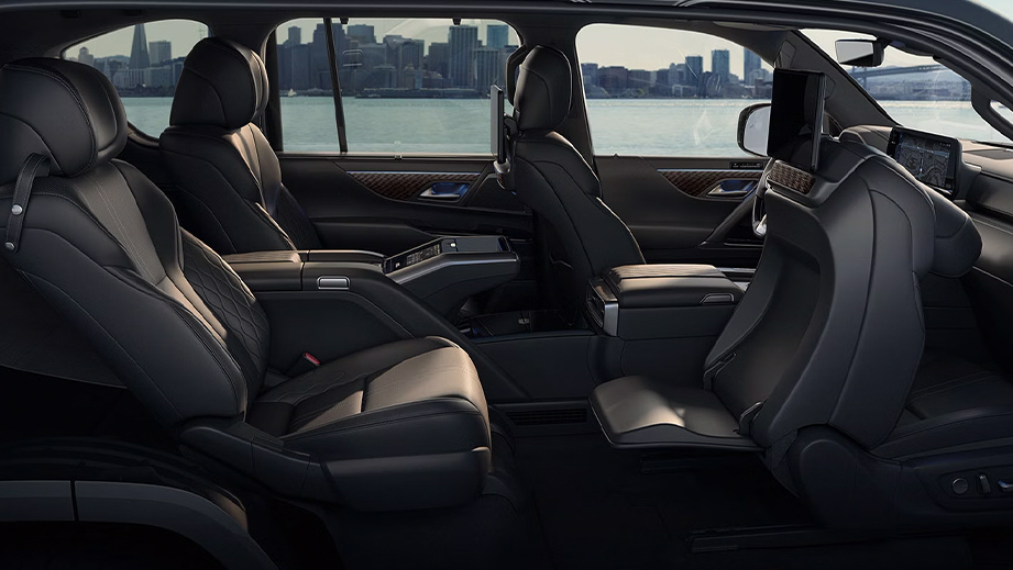 Lexus LX Right Side Seat View