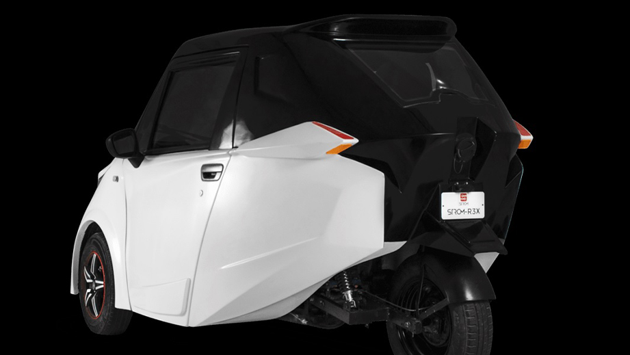 Volvo R3 Left Side Diagonal View