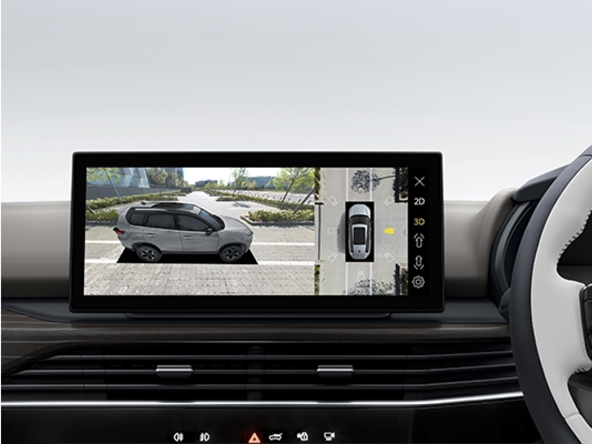 Tata Safari EV Infotainment