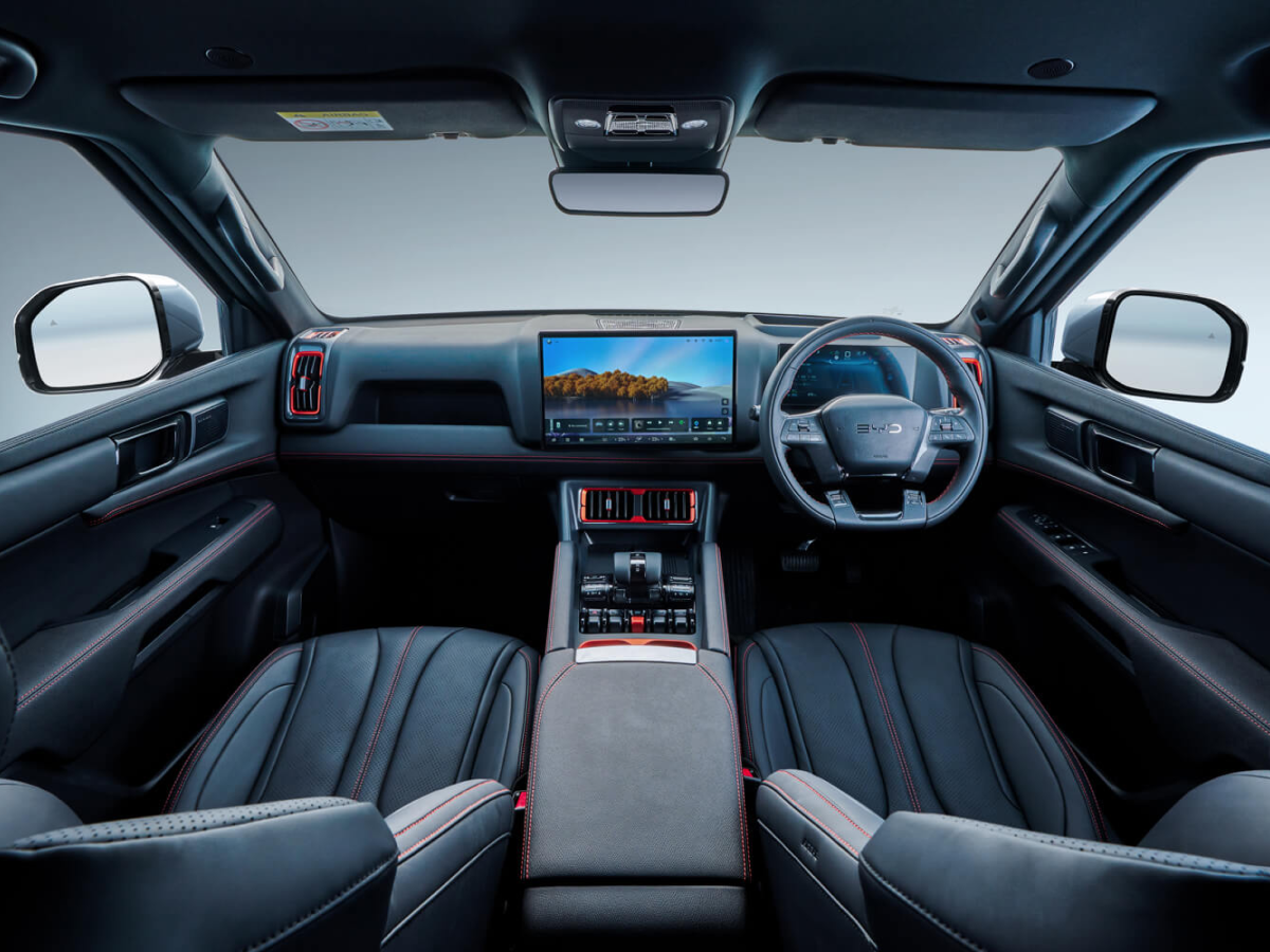 BYD Shark Pickup Cabin