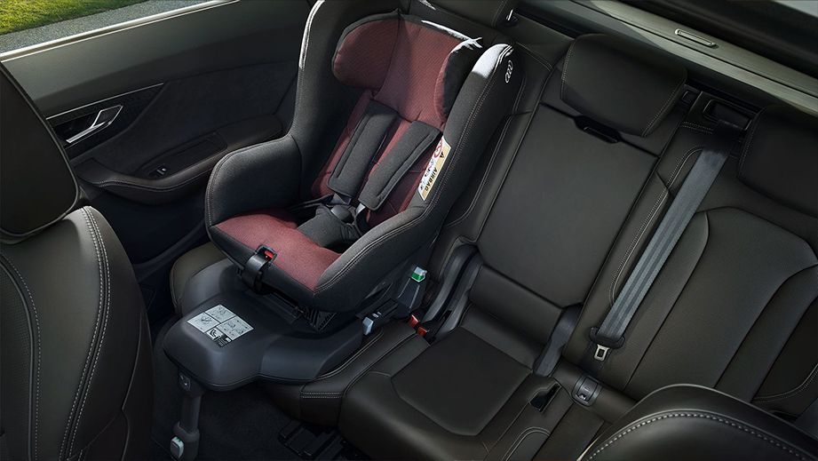 Audi Q8 2020-2023 Interior image 6
