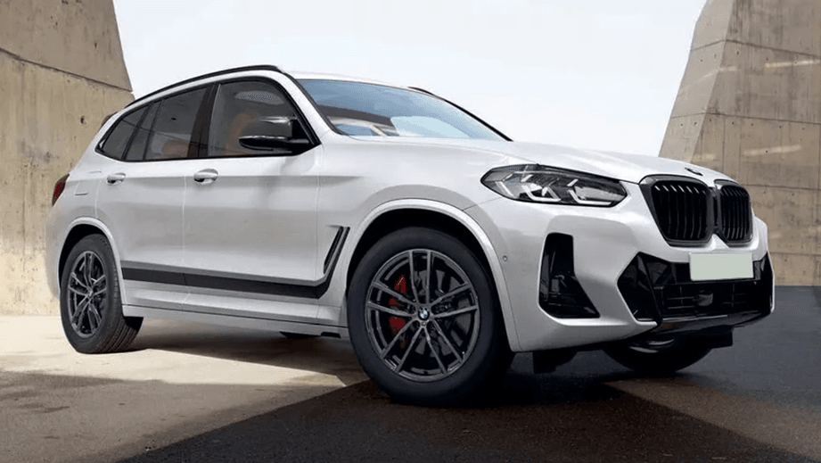 BMW X3 2023-2024 Exterior image 13