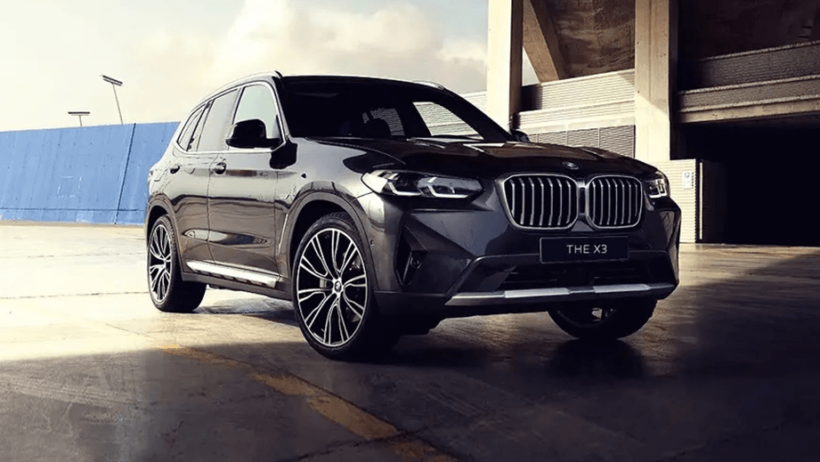BMW X3 2023-2024 Exterior image 15