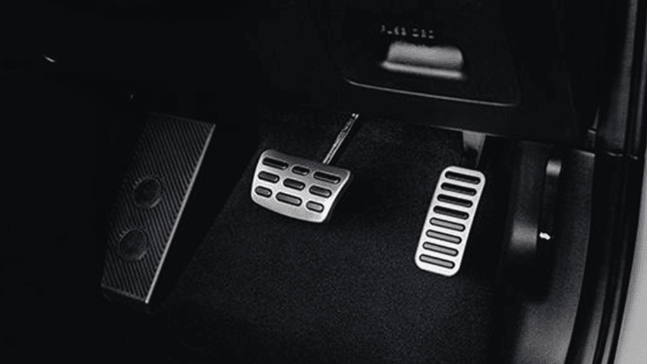 Hyundai Kona Electric Interior image 9