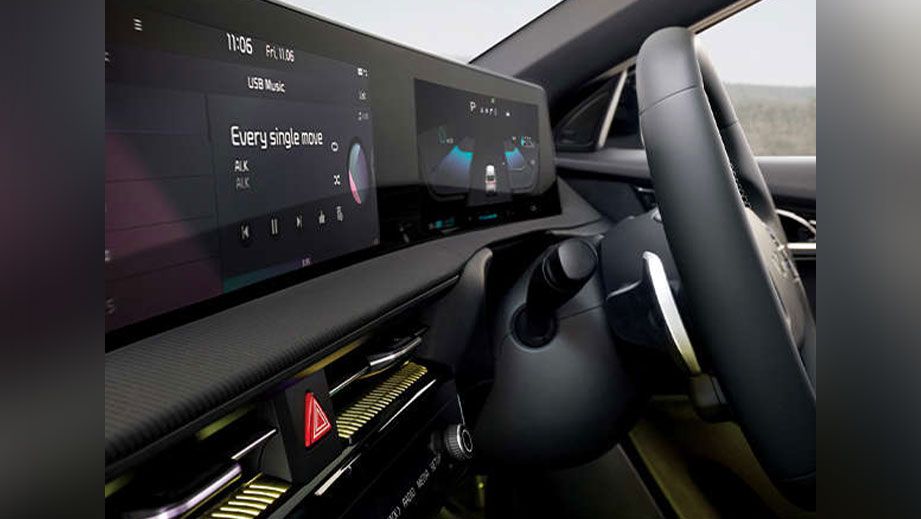 Kia EV6 2022-2024 Interior image 8