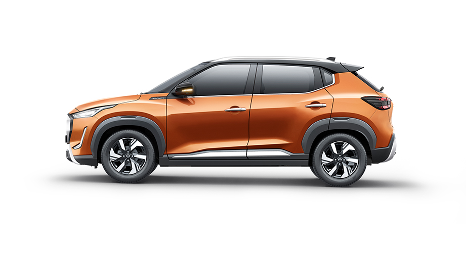 Nissan Magnite Left Side View