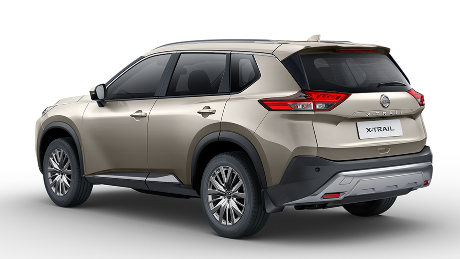 Nissan X-Trail Rear Left View