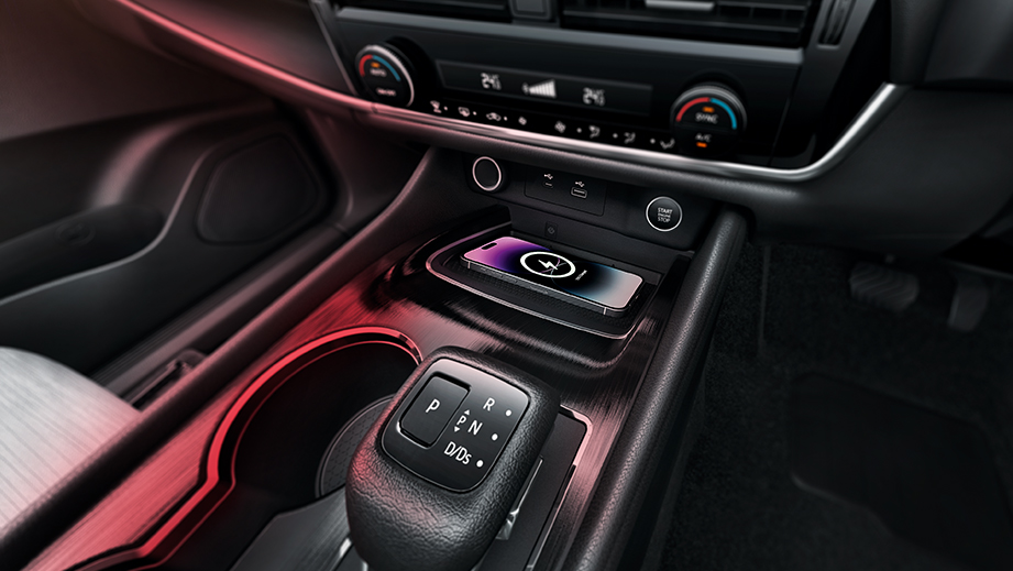 Nissan X-Trail Wireless Phone Charging