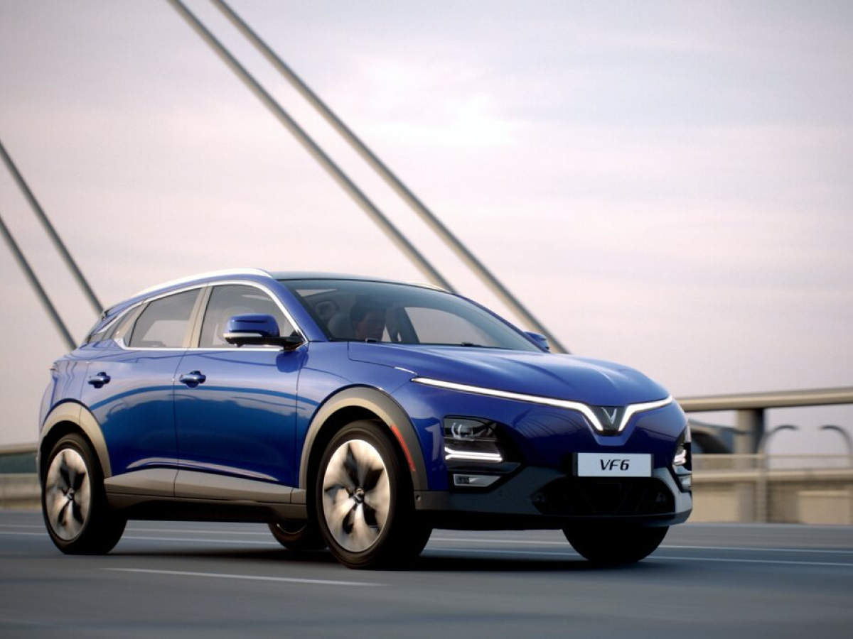 Vinfast VF6 Exterior Front Diagonal View