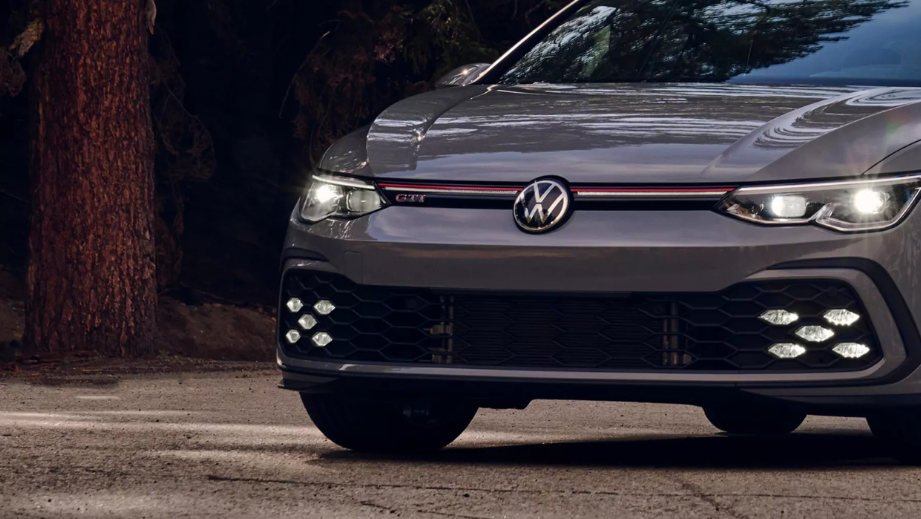 Volkswagen Golf GTiExterior image