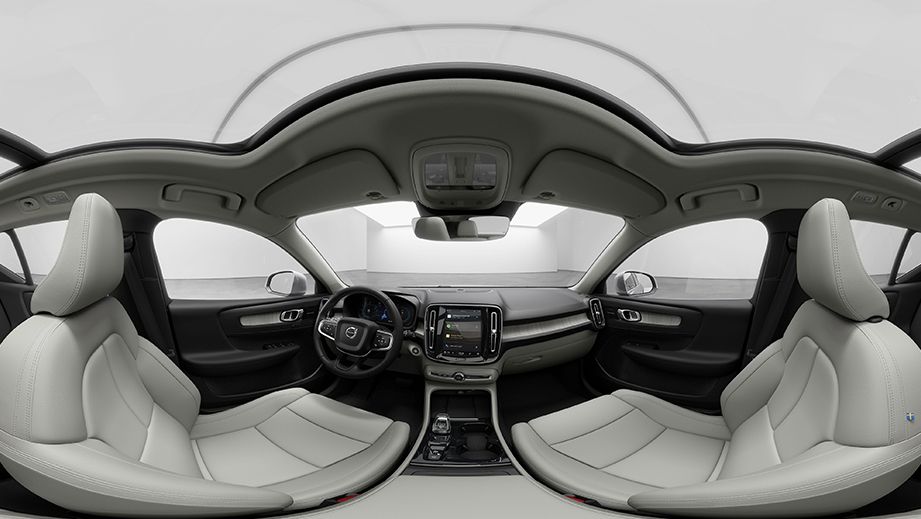 Volvo XC40 Interior image 10