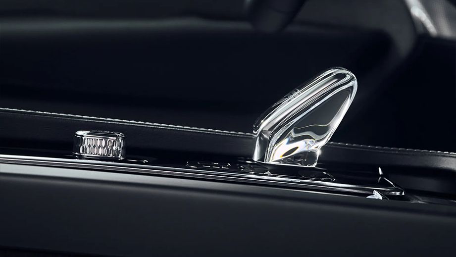 Volvo XC90 2022-2024 Interior image 5