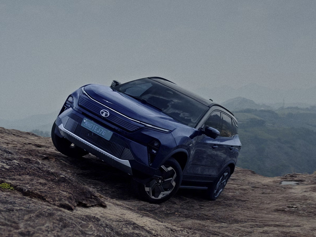 Harrier EV AWD