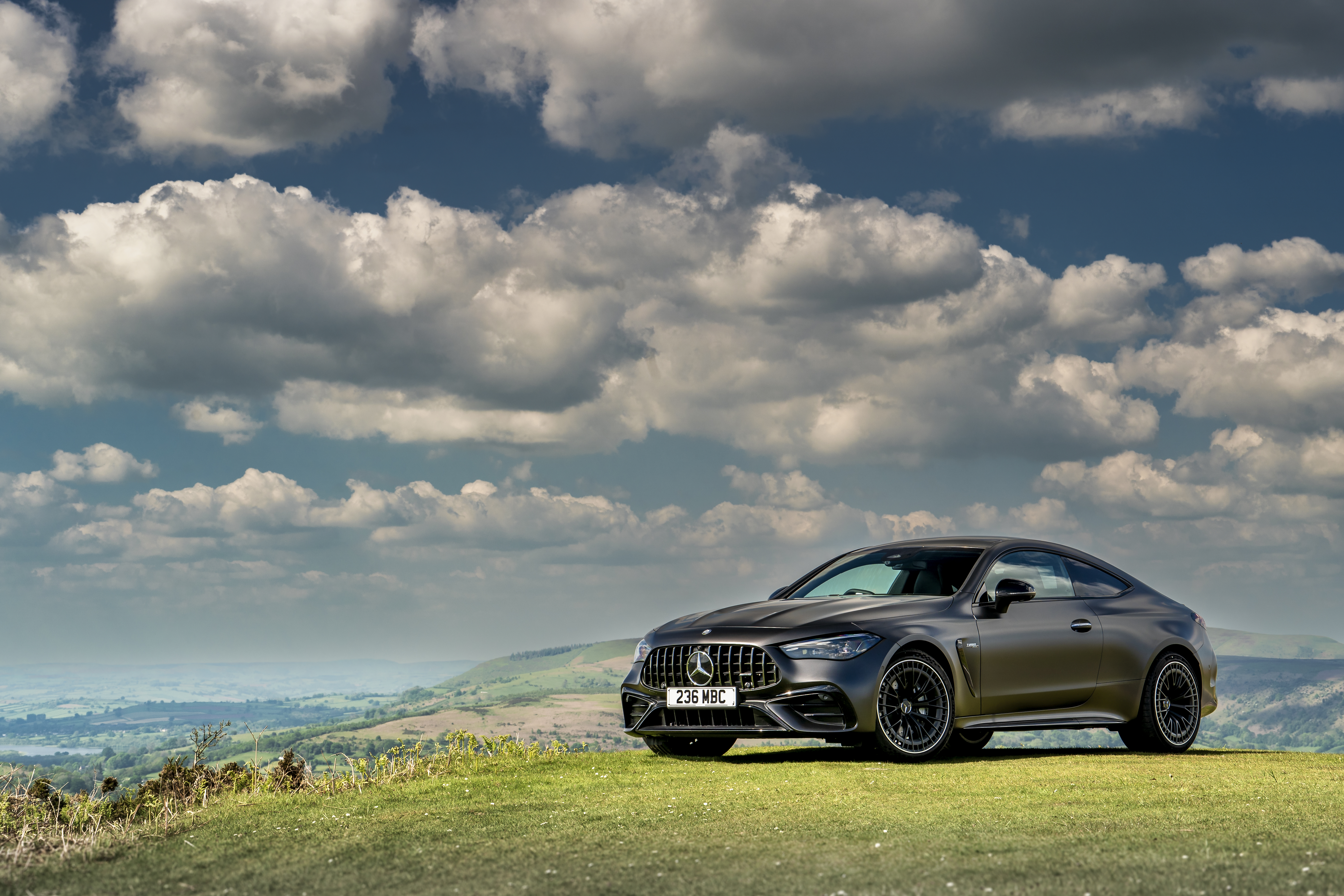 AMG CLE 53 Coupe RIght Side Front View