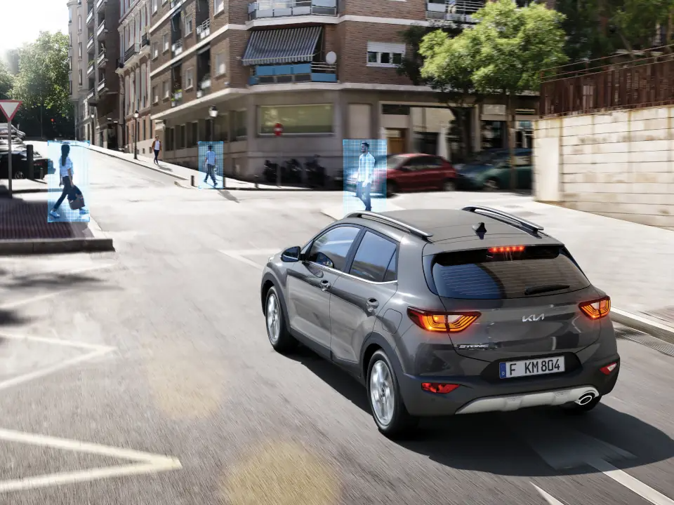 KIA Stonic Rear Left Side View